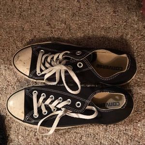 Black converse